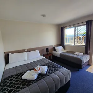 Star 3* Nanango